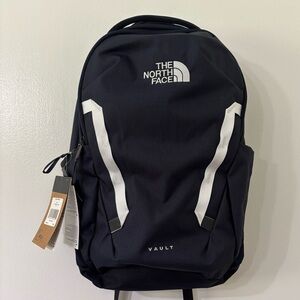 NWT Unisex The North Face Vault Navy Blue and White Backpack with Padded Straps